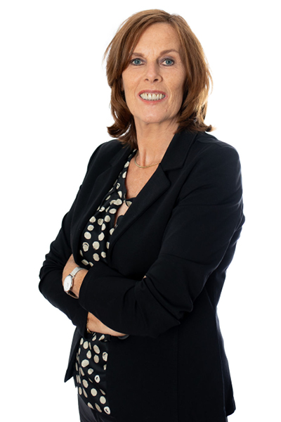 Sjanne Kniest - Secretaresse